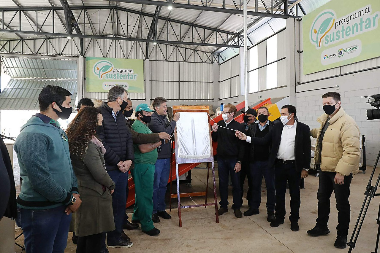 Brunno Carvalho (Solidariedade) participa da inauguração do 5° Ecoponto em Cascavel, com objetivo de buscar idéias para Ji-Paraná