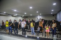 *Equipe dos Médicos sem Fronteiras recebem moção de aplausos na Câmara de Vereadores*