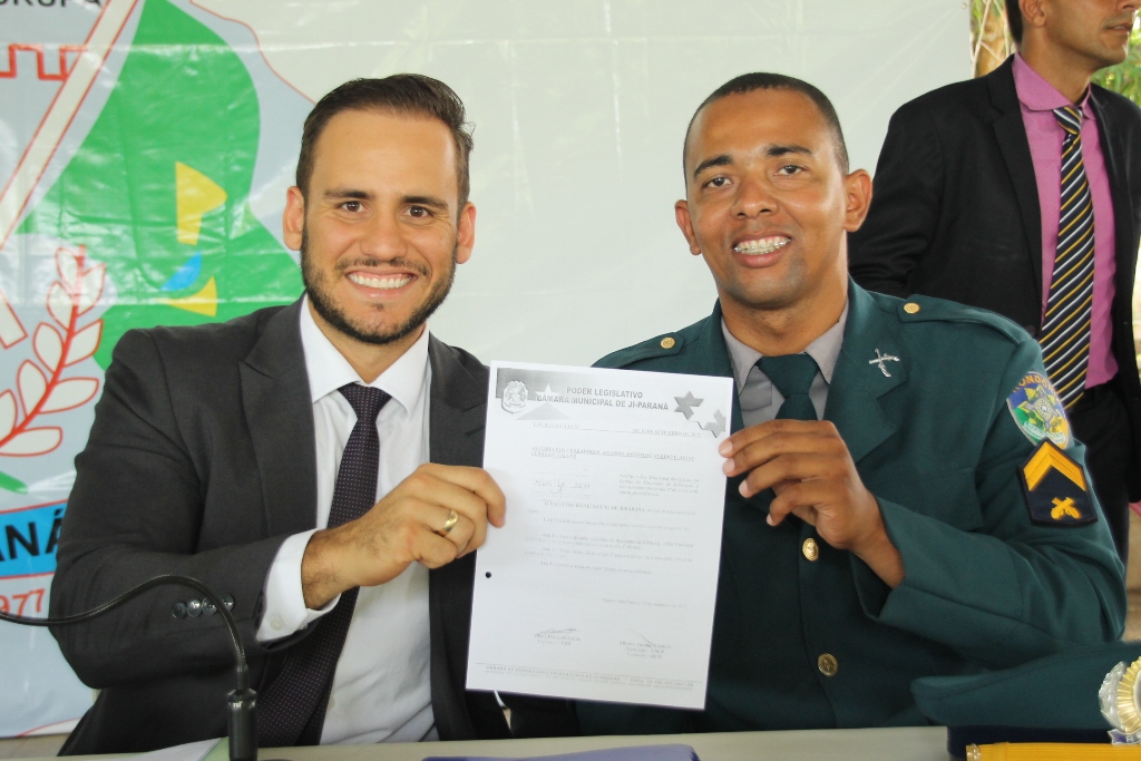 Affonso Cândido e Jhony Paixão apresentam projeto para criação do Dia do Ciclista