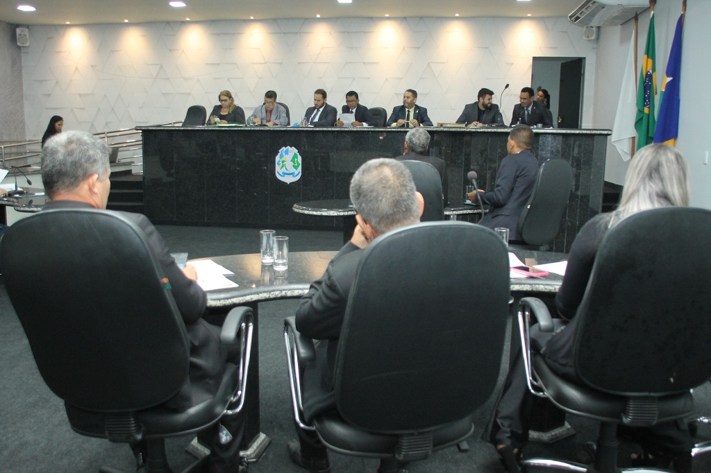 Câmara de Ji-Paraná retoma votações de projetos