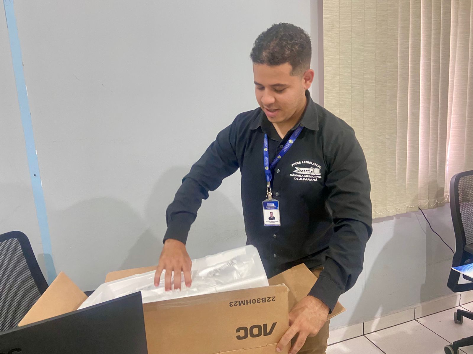 Câmara Municipal adquire 57 novos computadores para setores administrativos