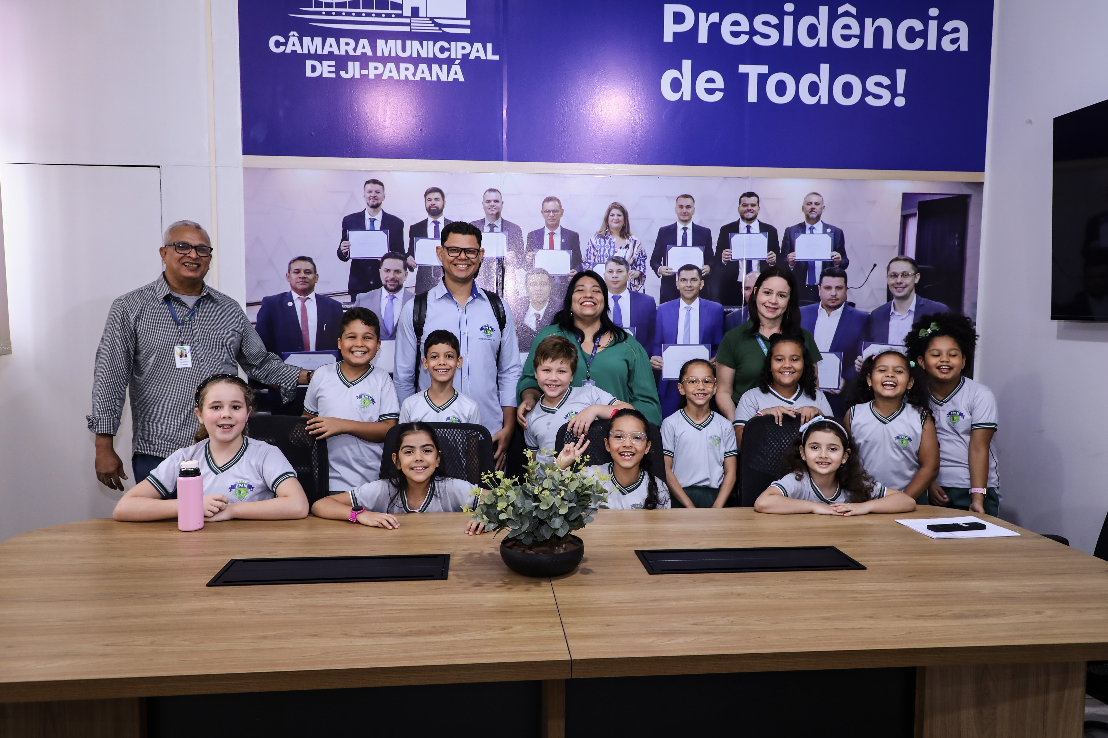 Estudantes da Escola Agnaldo Muniz visitam CMJP