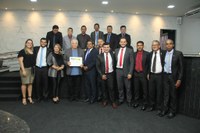 Ex-prefeito Roberto Jotão recebe título de Cidadão Honorário Ji-paranaense