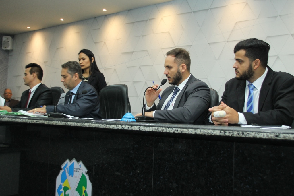 Informe Legislativo  10ª Sessão Ordinária de 2019