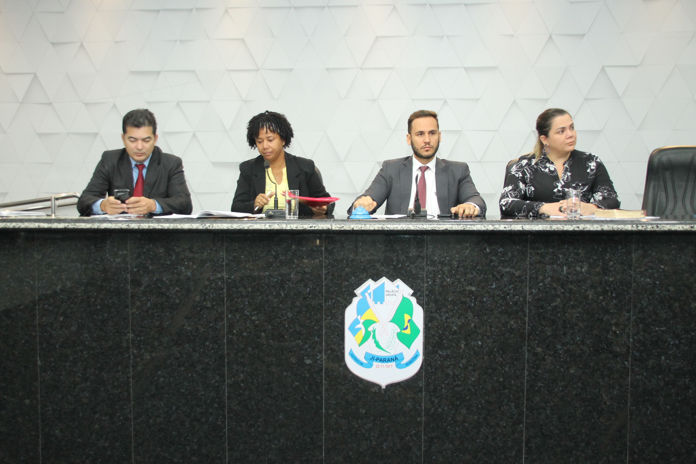 Informe Legislativo  25ª Sessão Ordinária   