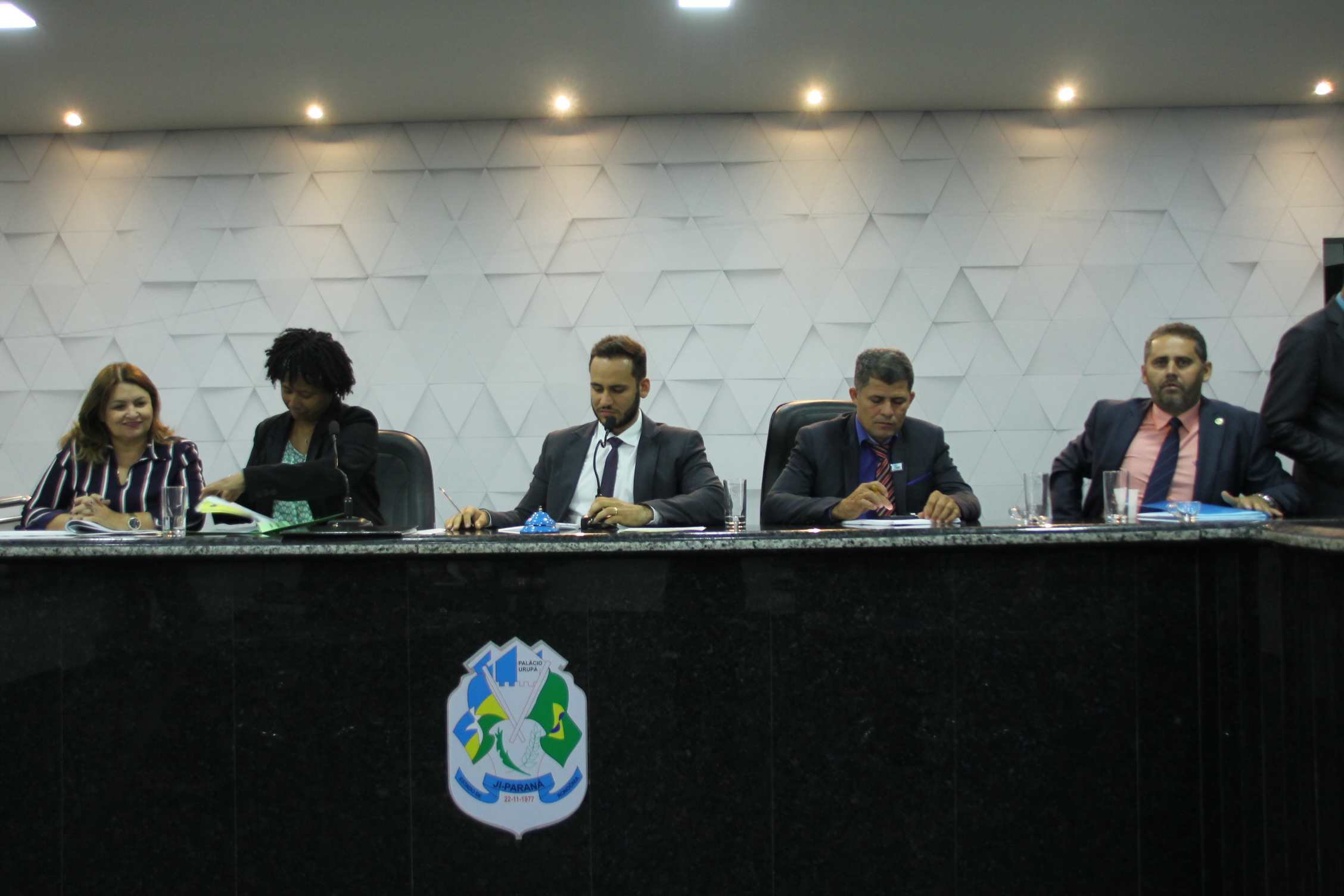 Informe Legislativo  31ª Sessão Ordinária