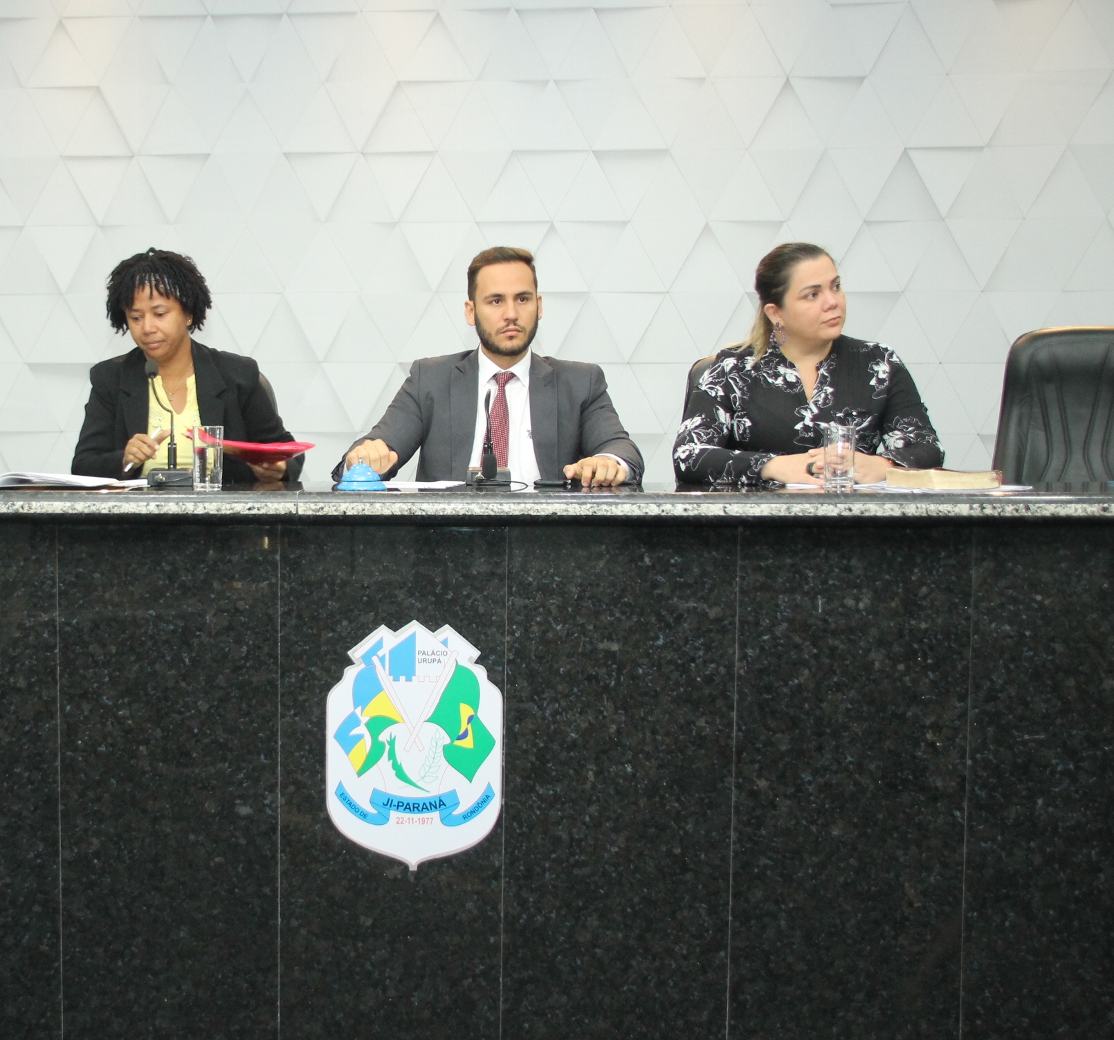 Informe Legislativo  32ª Sessão Ordinária   