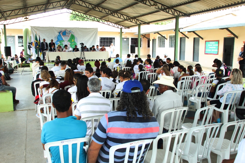 Informe Legislativo  4ª Sessão Ordinária - Itinerante