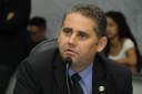 Marcelo Lemos pede policiais na segurança de escolas