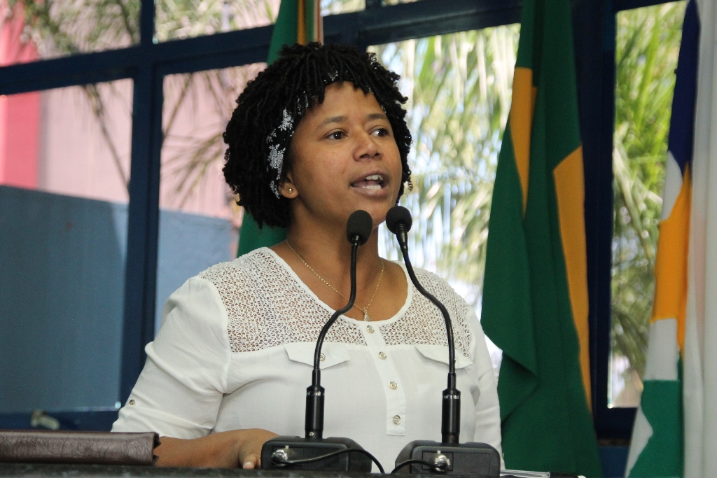 Silvia Cristina anuncia liberação de R$ 147 mil para banco de leite