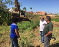 Vereadores acompanham obras no bairro São Cristóvão  