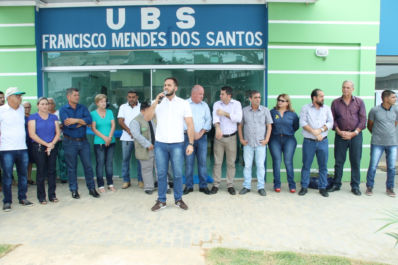 Vereadores participam da inauguração de UBS